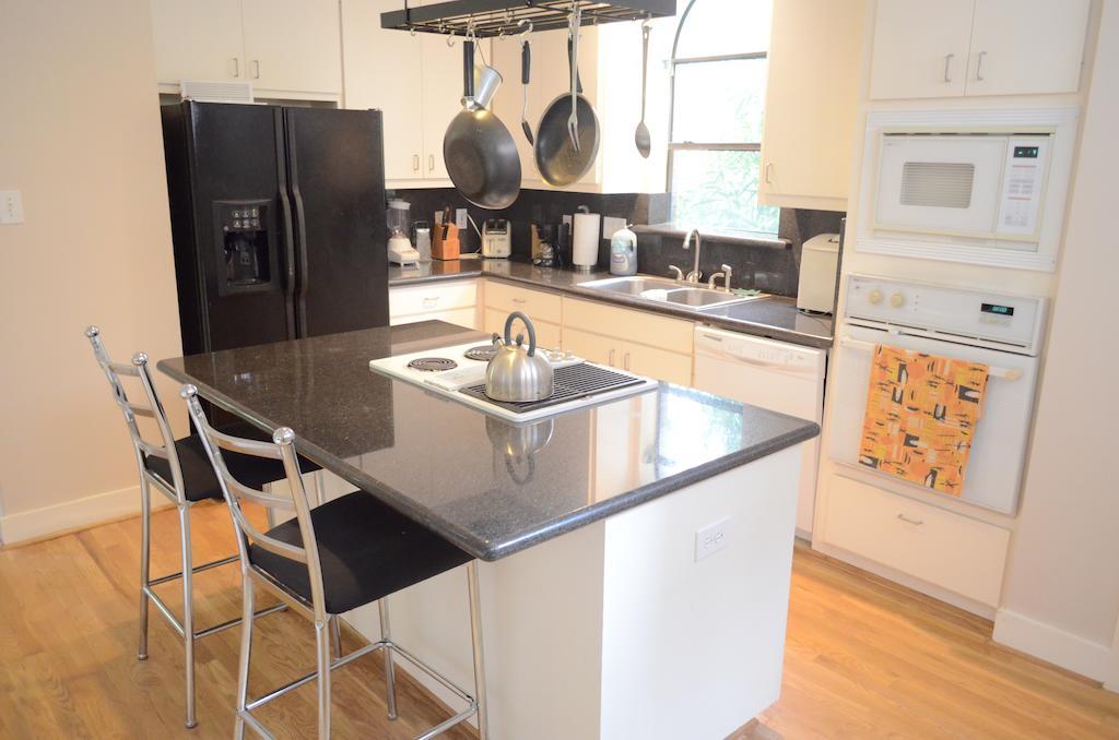 Bed & Breakfast Modern 3*